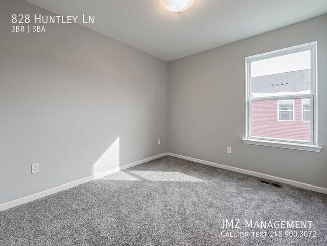Building Photo - 828 Huntley Ln