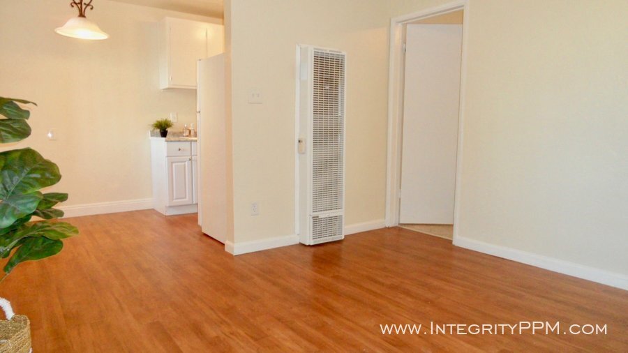 Quaint One Bedroom Downstairs Ready to Rent Apartment for Rent in San