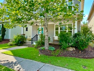 Building Photo - 47 Pokeberry Bend Dr