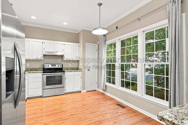 Building Photo - 217 Riverwalk Cir