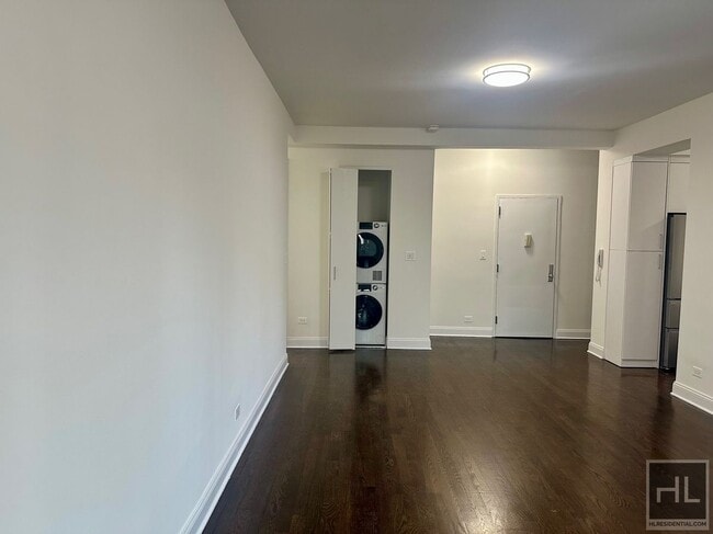 Building Photo - EAST 57 STREET