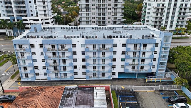 Photo - 2575 SW 27th Ave Apartment