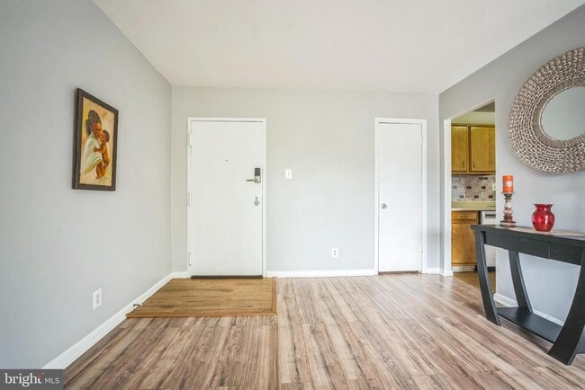 Building Photo - 6220 Edsall Rd