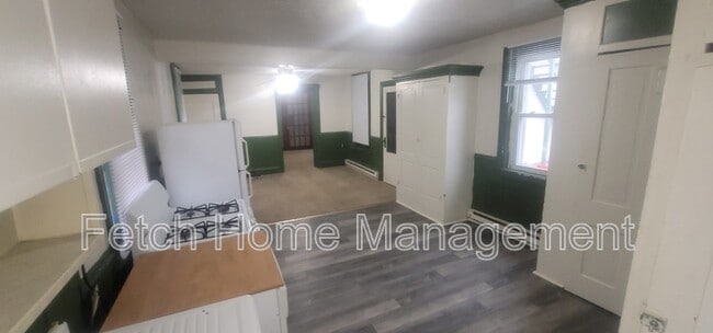 Foto del edificio - 107-109 East Main Street