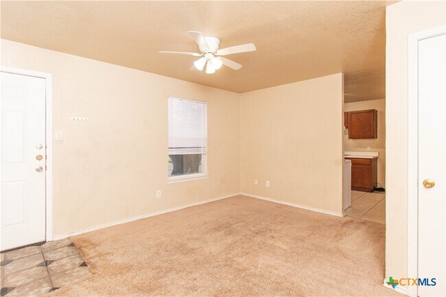 Foto del edificio - 1602 Benttree Dr