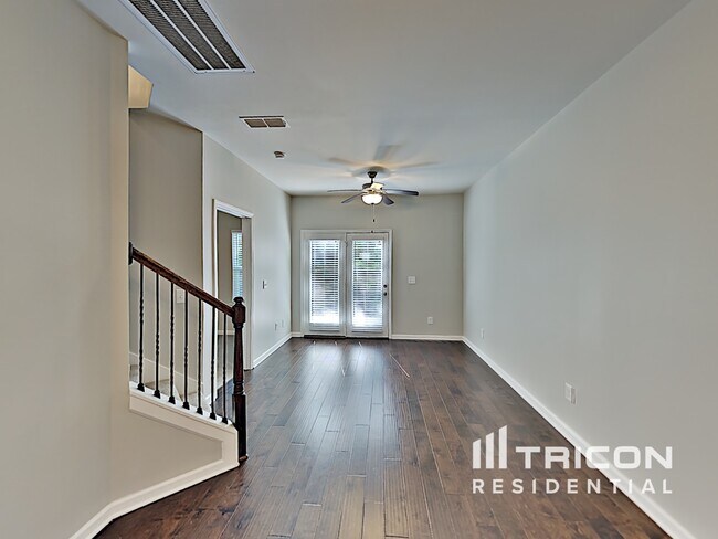 Building Photo - 137 Hickory Station Lane Mount Juliet TN