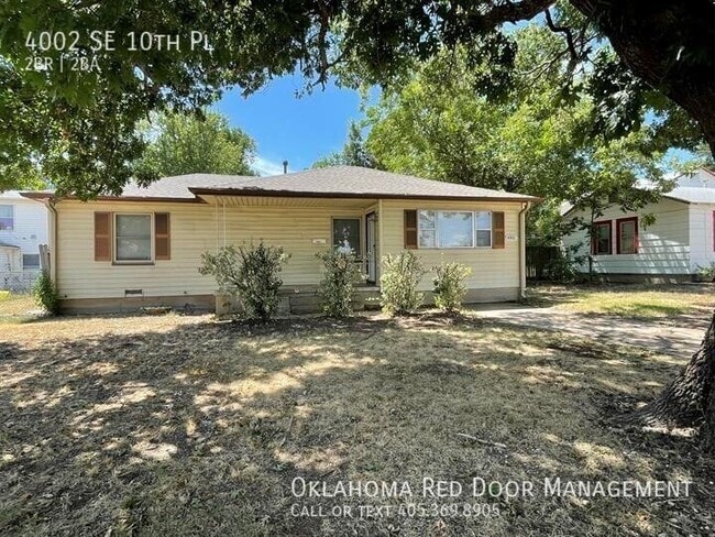 Building Photo - 4002 SE 10th Pl