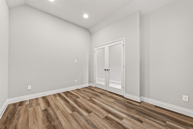 Building Photo - 2107 Cinnamon Teal Cir