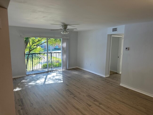 Foto del edificio - 4179 N Haverhill Rd