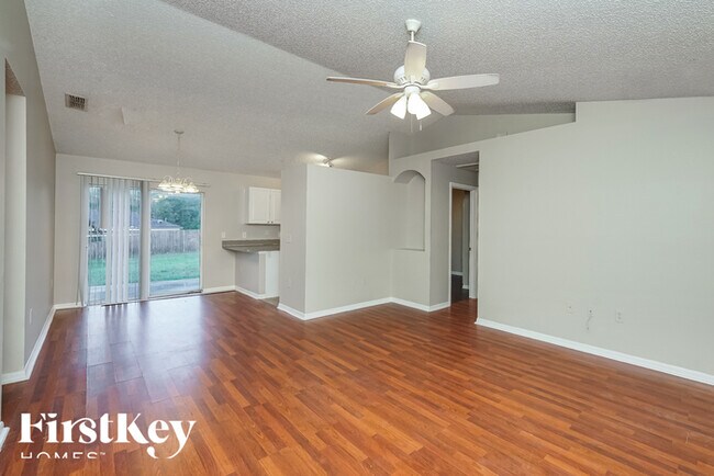 Foto del edificio - 797 Chestnut Ave