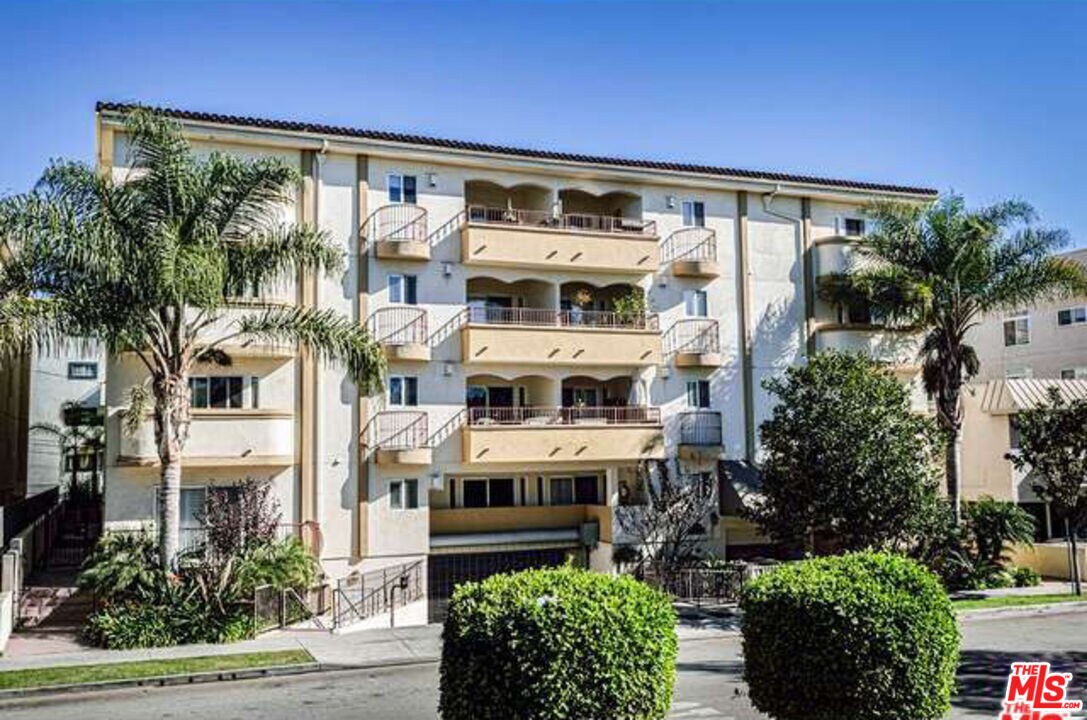 1828 Glendon Ave Unit PH3, Los Angeles, CA 90025 Room for Rent in Los