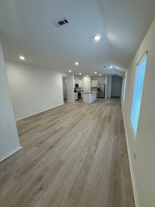 Foto del edificio - Brand New Three Bedroom | Two Bathroom Home in Cabot