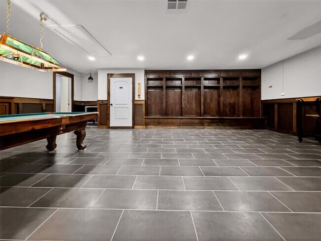 Foto del edificio - 6106 FM Rnch