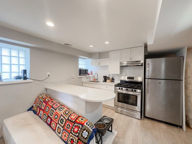 Foto del edificio - 2046 W Iowa St