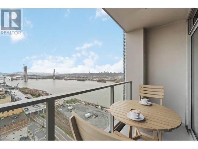 Photo du bâtiment - 668-2668 Columbia St