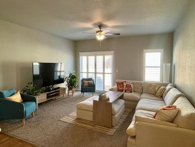Building Photo - Beautiful 3 BD 2.5 BA Single Family Home, Built in 2019, Close to Downtown and Ft. Carson