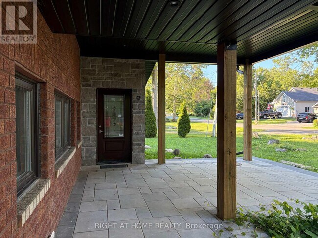 Photo du bâtiment - 2012 Inglewood Dr