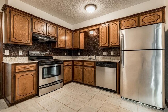 Foto del edificio - 722 W Perry Dr