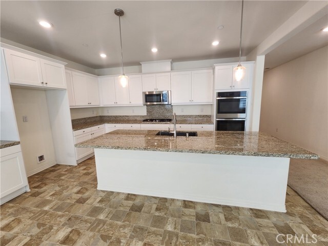 Building Photo - 4833 S Jordan Ave