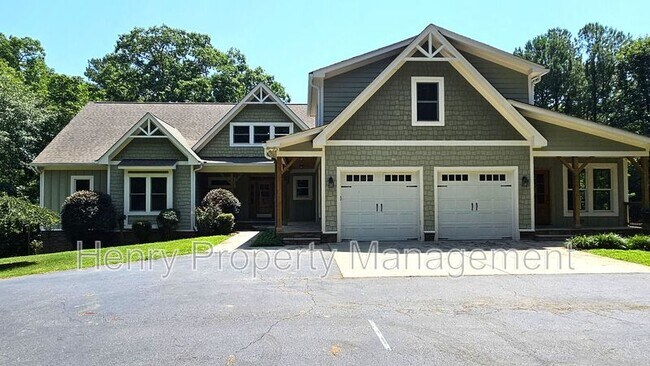Foto del edificio - 5804 Yates Mill Pond Rd