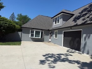 Building Photo - 4715 McBane Ct