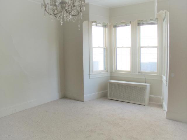 Foto del edificio - 344 Maple St