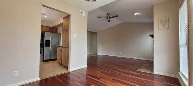 Building Photo - 1818 Augusta Dr