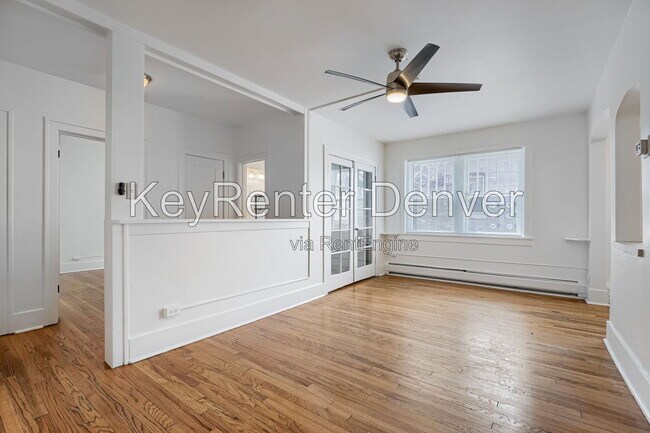 Foto del edificio - 1275 N Clarkson St