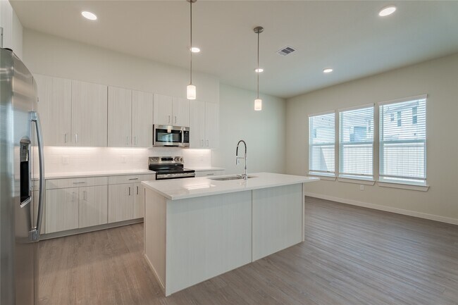 Building Photo - 22014 Lesley Grv Ln
