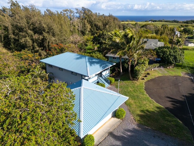 Building Photo - For Rent:  Nice House with Studio on Priva...