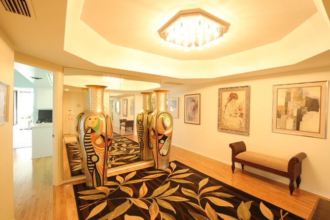 Building Photo - 3300 S Ocean Blvd