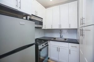 Primary Photo - 100 W 118th St