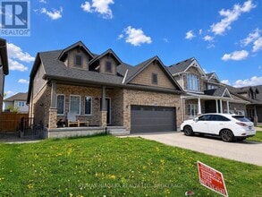 Building Photo - 9469 Tallgrass Ave