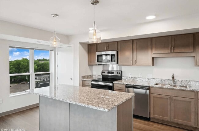 Foto del edificio - Ride Apartments