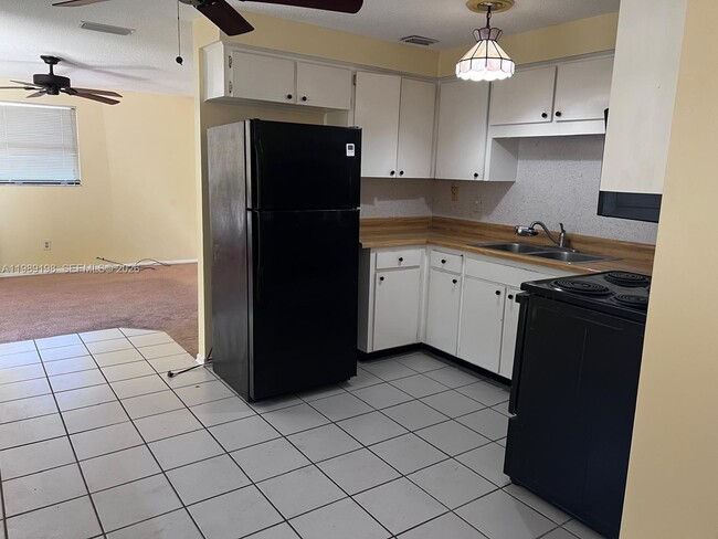 Foto del edificio - 2608 E 97th Ave