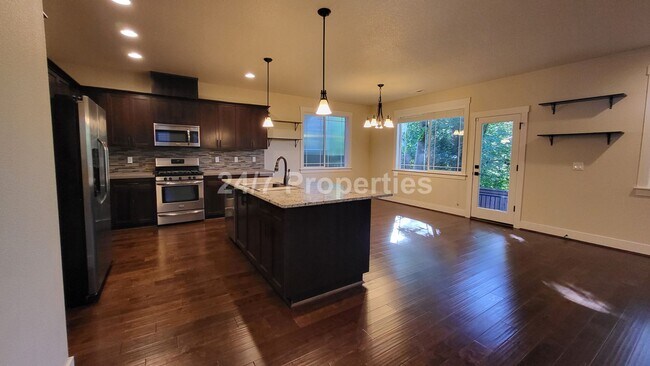 Foto del edificio - OPEN HOUSE This Sunday - Picturesque 4BD |...
