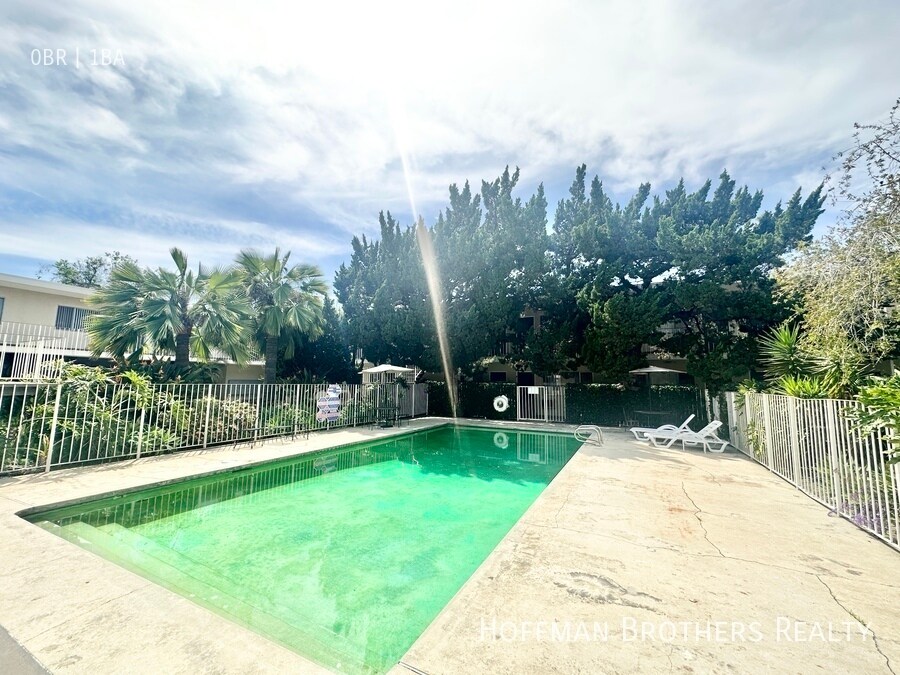 Foto del edificio - 14026 Oxnard St