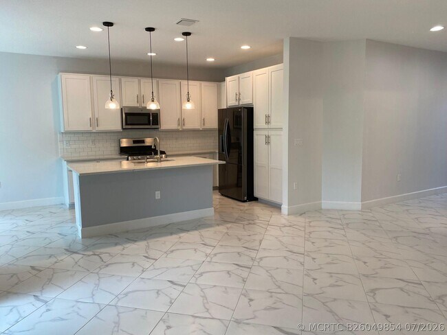 Foto del edificio - 12049 SW Jasper Lake Way