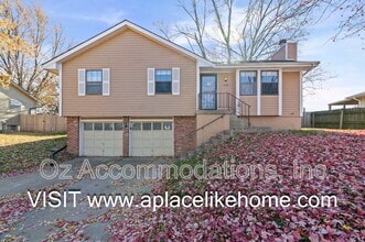 Building Photo - 8503 Sarah Ln