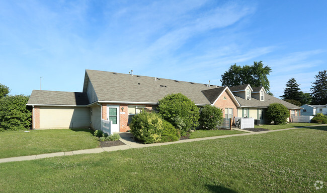 Building Photo - Highview Place Apartments