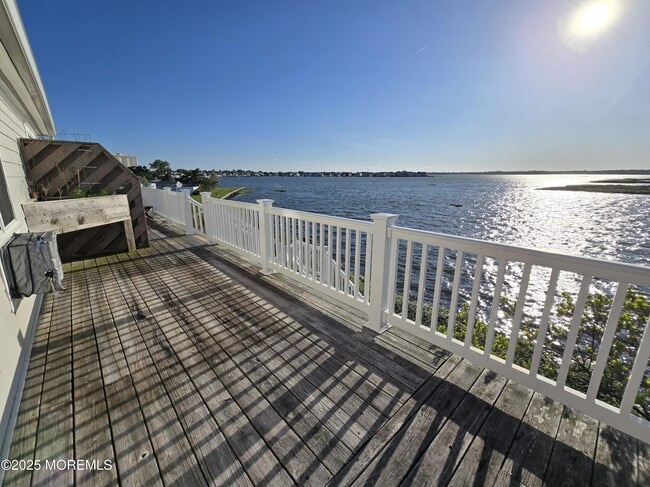 Building Photo - 100 Seaview Ave