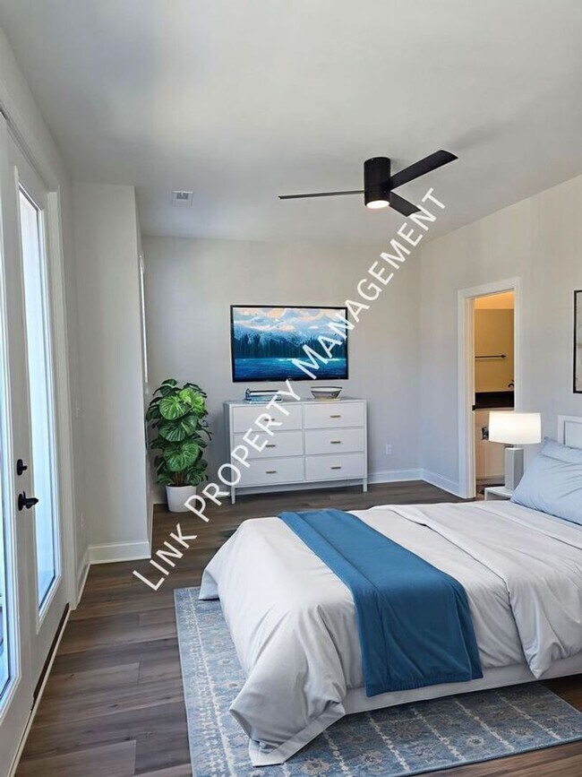 Building Photo - Brand New Townhome 3/3 Downtown near UTC and Erlanger