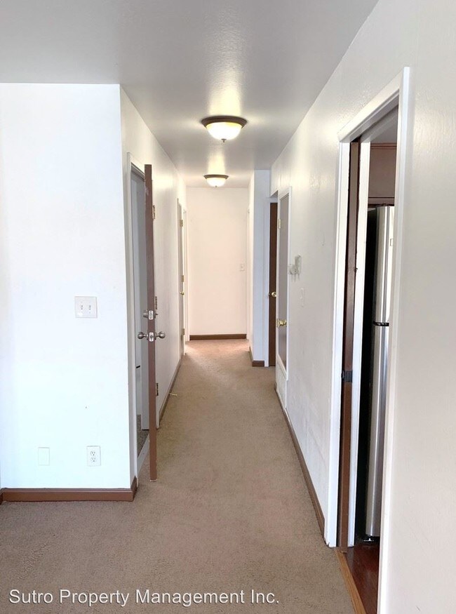 Foto del edificio - 219 Holloway Ave