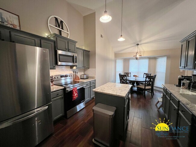 Foto del edificio - Charming Large 4-Bedroom Home in Crestview!