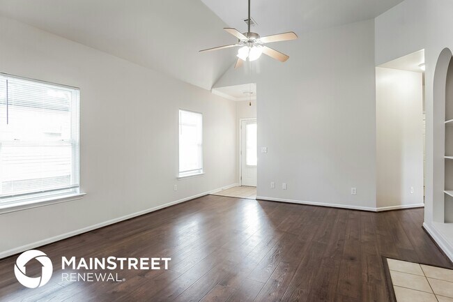 Foto del edificio - 4503 Rosser Loop Dr