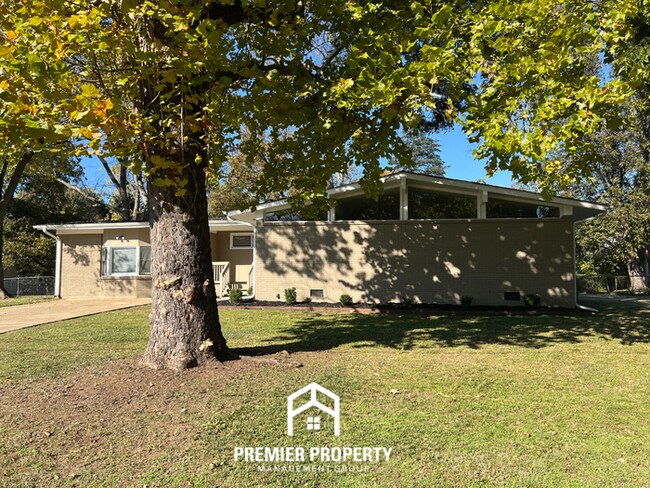 Foto del edificio - 2322 Rodgers Dr NE