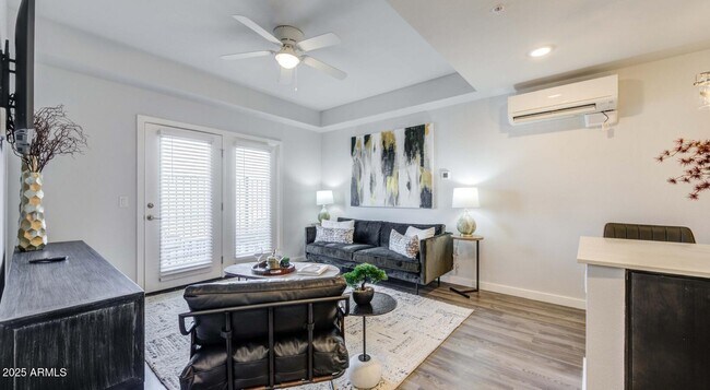 Foto del edificio - 45760 W Vlg Pkwy