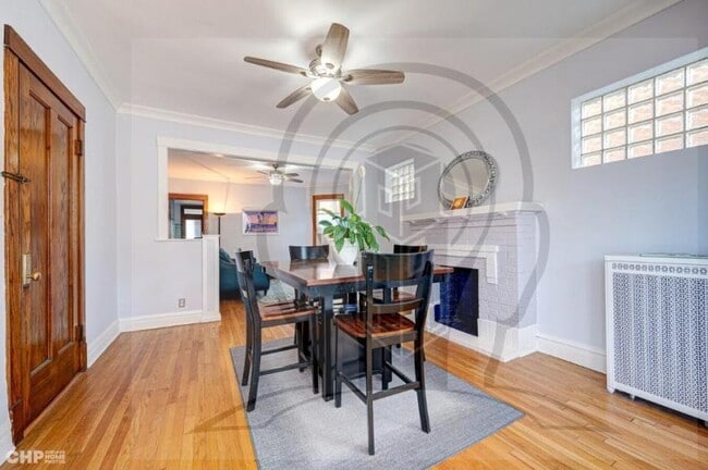 Building Photo - 3 bedroom in CHICAGO IL 60618