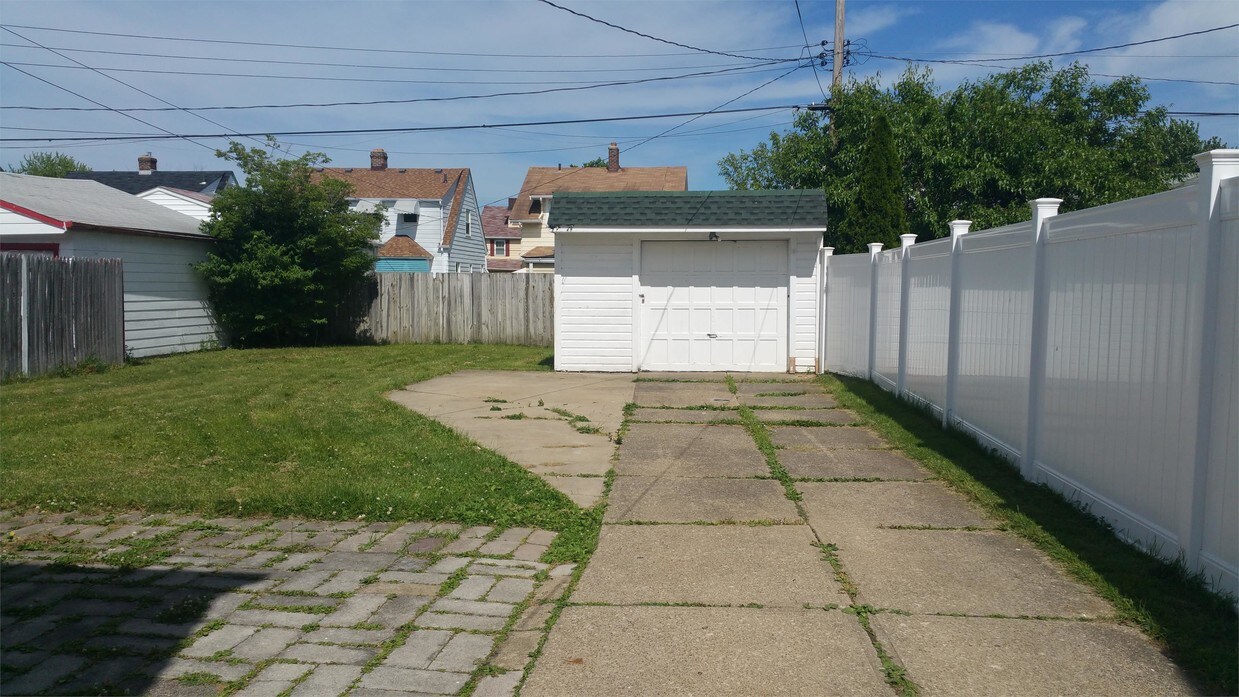 Primary Photo - 4077 W 50th St