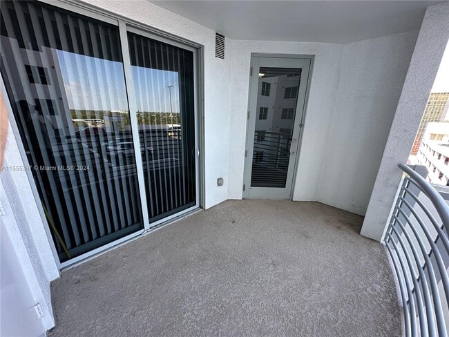 Building Photo - 1830 Radius Dr